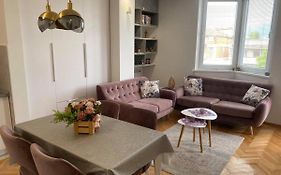 Velvet Apartment